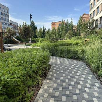Продается 1-комнатная квартира, 73,2 м²