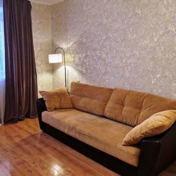 Сдается 1-комнатная квартира, 42 м²
