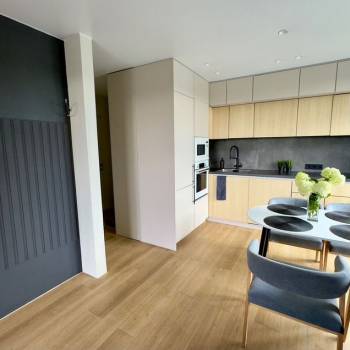 Продается 3-х комнатная квартира, 63 м²