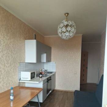Сдается 1-комнатная квартира, 38 м²