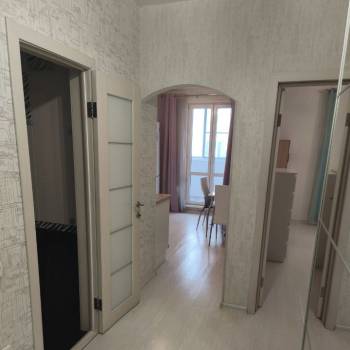 Сдается 1-комнатная квартира, 40 м²