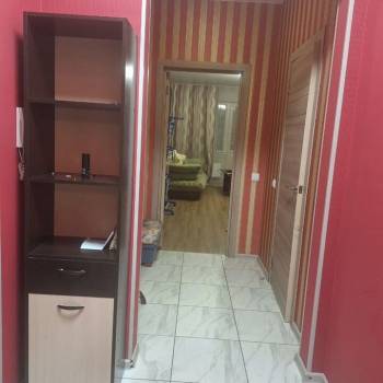 Сдается 1-комнатная квартира, 56 м²