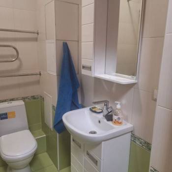 Сдается 1-комнатная квартира, 56 м²