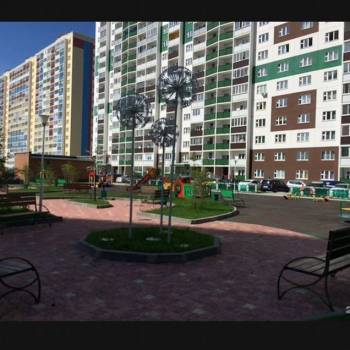 Сдается 1-комнатная квартира, 56 м²