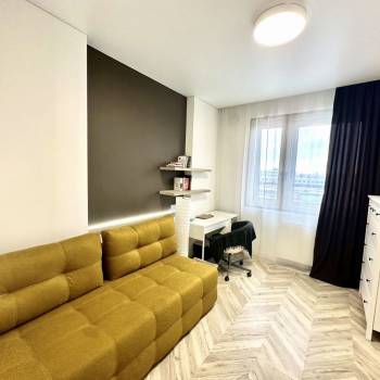 Сдается Многокомнатная квартира, 60 м²