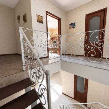 Продается 3-х комнатная квартира, 140 м²