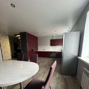 Продается Многокомнатная квартира, 126 м²
