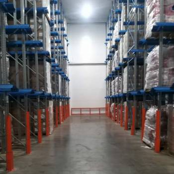 Сдается Нежилое помещение, 300 м²