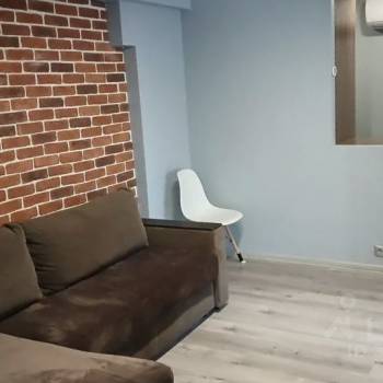 Сдается Многокомнатная квартира, 56 м²