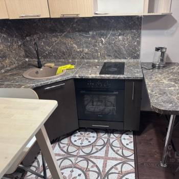 Продается 1-комнатная квартира, 33 м²