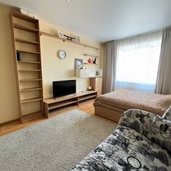 Сдается 1-комнатная квартира, 49,4 м²