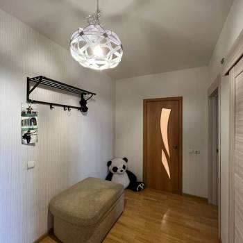Сдается 1-комнатная квартира, 49,4 м²