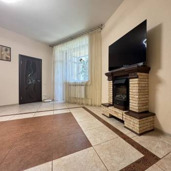 Продается Многокомнатная квартира, 123 м²