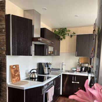 Продается 3-х комнатная квартира, 57,6 м²