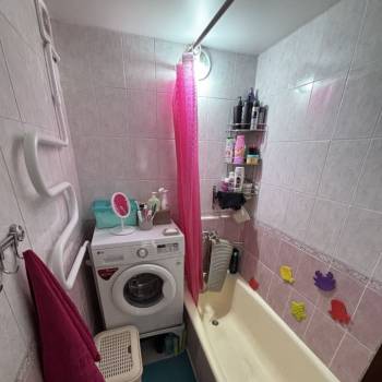 Продается 3-х комнатная квартира, 57,6 м²