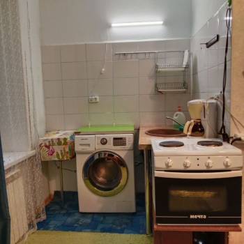 Продается 1-комнатная квартира, 32 м²