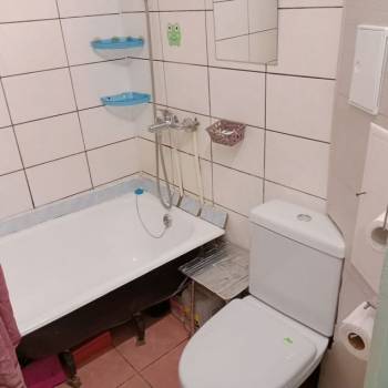Продается 1-комнатная квартира, 32 м²