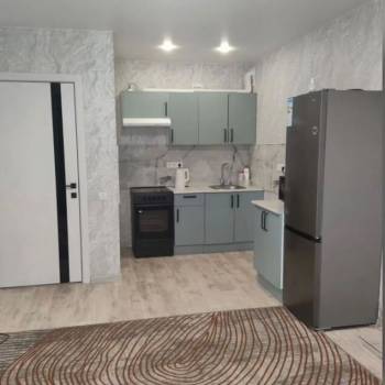 Сдается Многокомнатная квартира, 80 м²