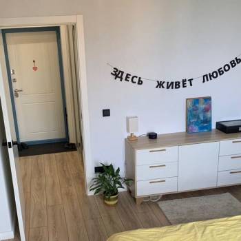 Продается 1-комнатная квартира, 32 м²