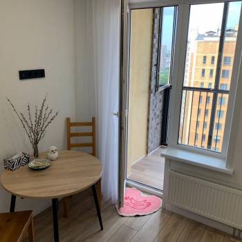 Продается 1-комнатная квартира, 32 м²