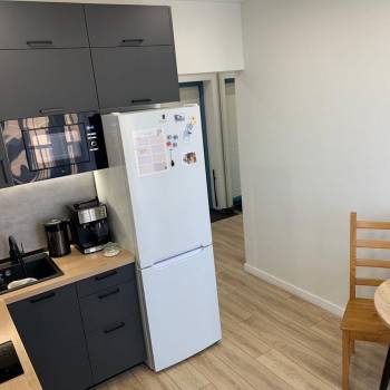 Продается 1-комнатная квартира, 32 м²