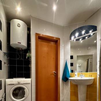 Сдается 1-комнатная квартира, 60 м²