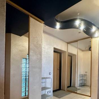 Сдается 1-комнатная квартира, 60 м²