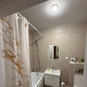 Сдается 1-комнатная квартира, 37 м²