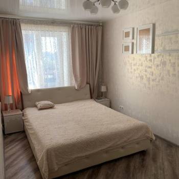 Сдается Многокомнатная квартира, 60 м²