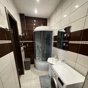 Сдается 2-х комнатная квартира, 61 м²