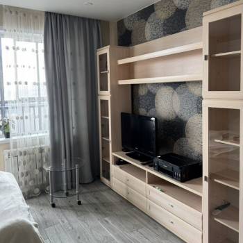 Продается 1-комнатная квартира, 28,4 м²
