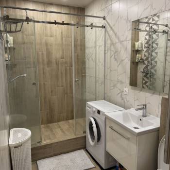Продается 1-комнатная квартира, 28,4 м²