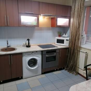 Сдается Многокомнатная квартира, 83 м²