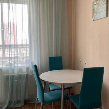 Сдается 2-х комнатная квартира, 55 м²