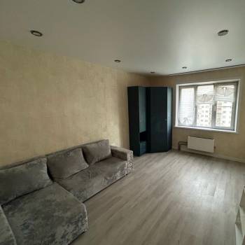 Сдается Многокомнатная квартира, 52 м²