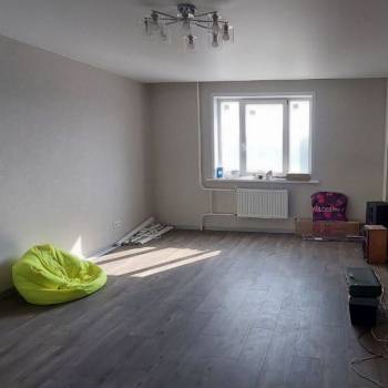 Продается 1-комнатная квартира, 58 м²