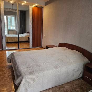 Сдается 2-х комнатная квартира, 60 м²