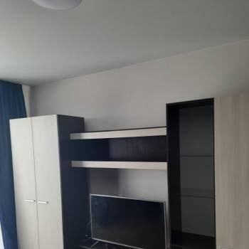 Сдается 1-комнатная квартира, 43 м²
