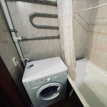 Сдается Многокомнатная квартира, 75,4 м²