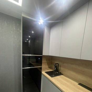 Продается 1-комнатная квартира, 33 м²