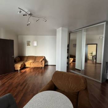 Сдается 2-х комнатная квартира, 56,7 м²