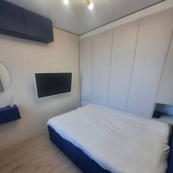 Продается Многокомнатная квартира, 60 м²