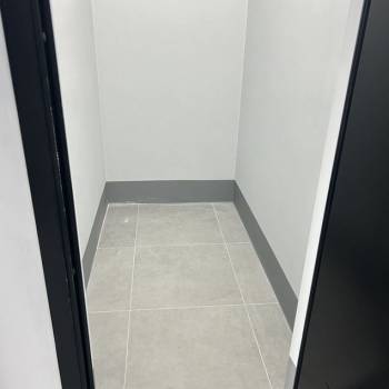 Продается Нежилое помещение, 1,8 м²