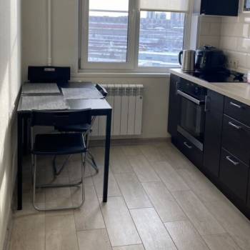 Сдается Многокомнатная квартира, 62 м²