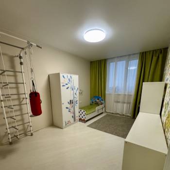 Сдается Многокомнатная квартира, 100 м²