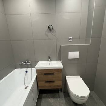 Продается 1-комнатная квартира, 39 м²