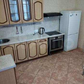 Сдается Многокомнатная квартира, 110 м²