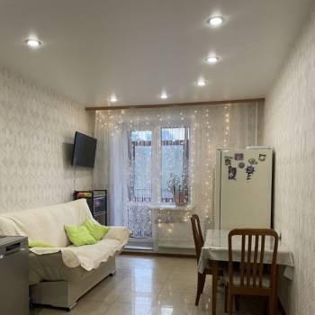 Сдается 2-х комнатная квартира, 85 м²