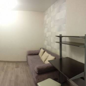Сдается 1-комнатная квартира, 42 м²