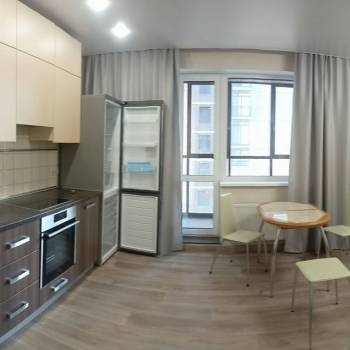 Сдается 1-комнатная квартира, 42 м²